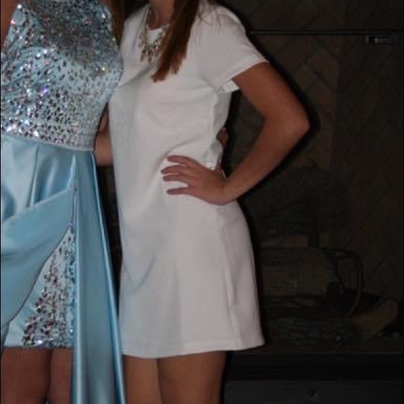 White Dress - Picture 4 of 5